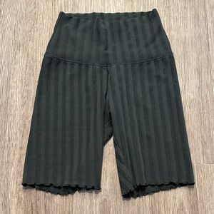 NWOT Offline by Aerie Black Striped High-Waisted Biker Short